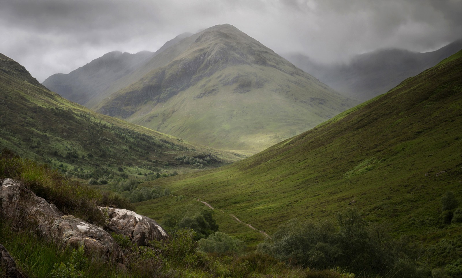 Storm Rolls In - Andy Lock Photography